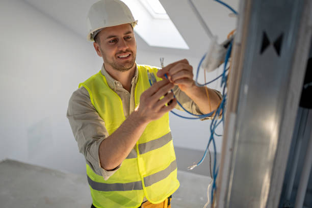 Best Affordable Emergency Electrician  in Conning Towers Nautilus Park, CT